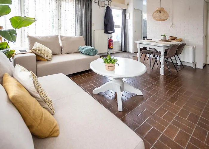 Tatil Evi 4 Person At Beach, Sea, Dunes, Lake, Forestside *